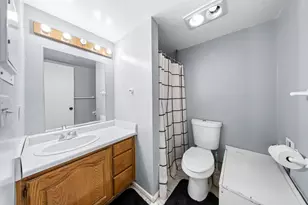 555 N Main St, Hurricane, UT 84737 - Photo 19