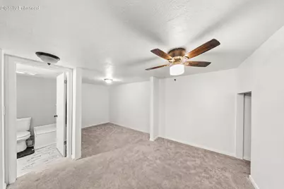 555 N Main St, Hurricane, UT 84737 - Photo 17