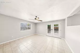 555 N Main St, Hurricane, UT 84737 - Photo 7