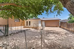 555 N Main St, Hurricane, UT 84737 - Photo 21