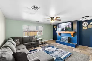 555 N Main St, Hurricane, UT 84737 - Photo 11