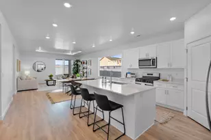 1589 S Fins Rd, Washington, UT 84780 - Photo 5