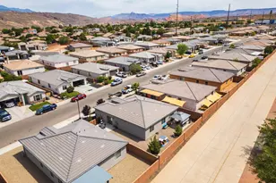 3533 W 150 N, Hurricane, UT 84737 - Photo 33