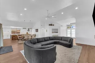 1624 S 1160 E Cir, Saint George, UT 84790 - Photo 9
