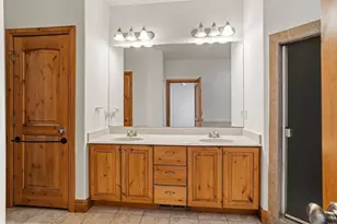3879 London Ln, Santa Clara, UT 84765 - Photo 21