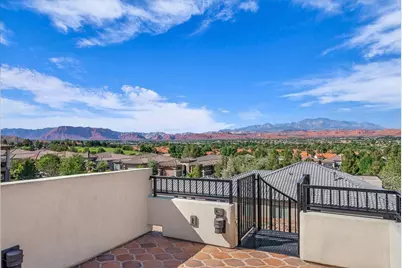 2243 W Sunbrook Dr #113, Saint George, UT 84770 - Photo 3