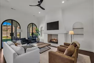 2243 W Sunbrook Dr, Saint George, UT 84770 - Photo 7