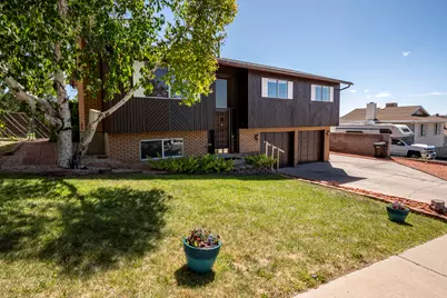 2171 W Skyview Dr, Cedar City, UT 84720 - Photo 3