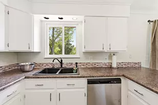 2171 W Skyview Dr, Cedar City, UT 84720 - Photo 11