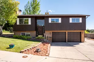 2171 W Skyview Dr, Cedar City, UT 84720 - Photo 1