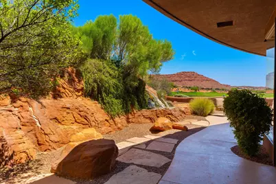 2410 Entrada Trail #3, Saint George, UT 84770 - Photo 15