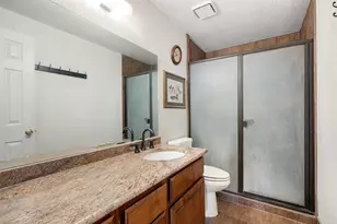 1122 W Diamond Valley Dr, Saint George, UT 84770 - Photo 19