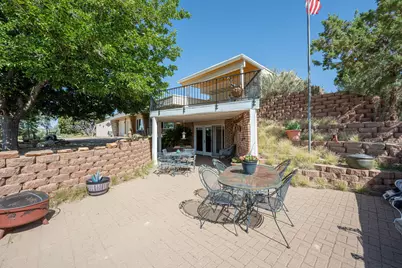1122 W Diamond Valley Dr, Saint George, UT 84770 - Photo 17
