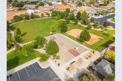 2644 E 3330 S, Saint George, UT 84790 - Photo 37