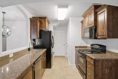 1000 E Bluff View Dr #28, Washington, UT 84780 - Photo 3