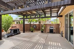 313 W Peridot Dr, Washington, UT 84780 - Photo 45