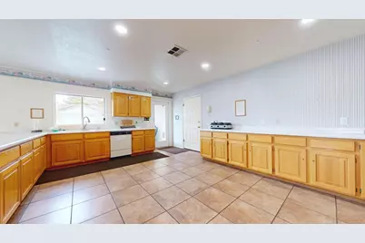 1055 E 900 S #43, Saint George, UT 84790 - Photo 45
