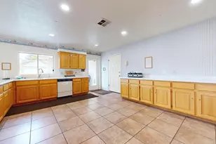 1055 E 900 S, Saint George, UT 84790 - Photo 45