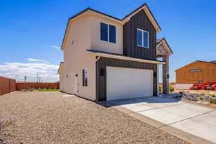 2819 W 310 N, Hurricane, UT 84737 - Photo 3