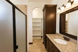 372 S Leoni Way, Washington, UT 84780 - Photo 47