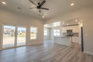 910 E Remington Rd, Enoch, UT 84721 - Photo 3