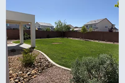 1186 E Marlowe Way, Washington, UT 84780 - Photo 29