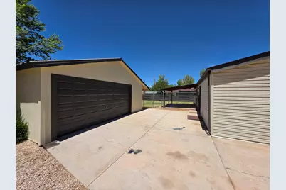 453 N 200 E, Parowan, UT 84761 - Photo 9