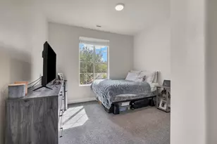 409 N Sage Grouse Dr, Washington, UT 84780 - Photo 15