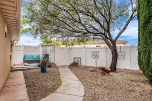 392 N Windsor Dr, Washington, UT 84780 - Photo 25