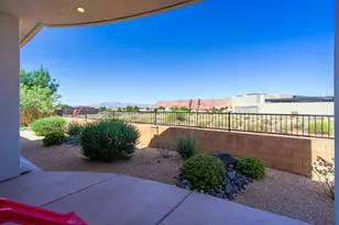5459 N Northgate Peaks Dr, Saint George, UT 84770 - Photo 37