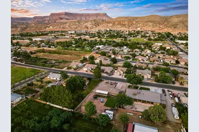 265 N 300 W, La Verkin, UT 84745 - Photo 41