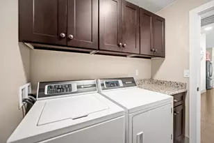 2261 S Tonaquint Dr, Saint George, UT 84770 - Photo 37