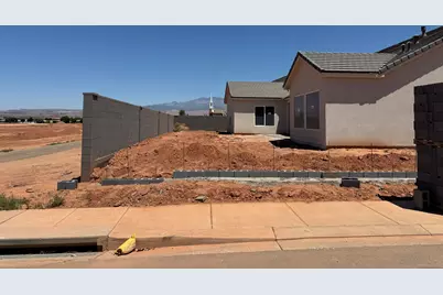 4478 S Climber Wharf Ln, Washington, UT 84780 - Photo 43