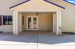 45 S 300 W, Parowan, UT 84761 - Photo 51