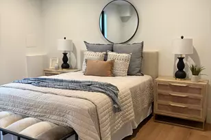 1642 E Center Pointe Dr, Lehi, UT 84043 - Photo 17
