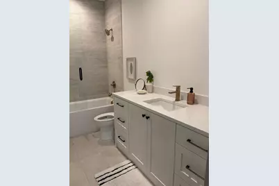 1642 E Center Pointe Dr, Lehi, UT 84043 - Photo 11