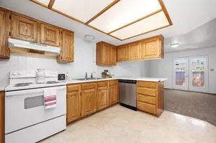 1015 S River Rd, Saint George, UT 84790 - Photo 11