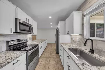 573 W Diagonal St, Saint George, UT 84770 - Photo 9