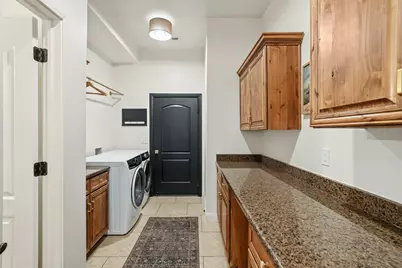 586 S Whitney Dr, Saint George, UT 84770 - Photo 21