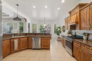 586 S Whitney Dr, Saint George, UT 84770 - Photo 19