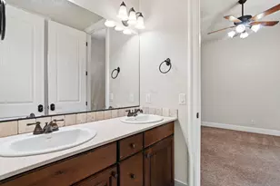 2100 S Camino Real, Washington, UT 84780 - Photo 27