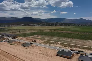 4452 W 75 S, Cedar City, UT 84720 - Photo 15