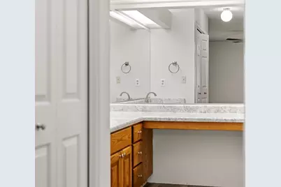 845 N Valley View Dr #401, Saint George, UT 84770 - Photo 19