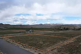 330 E Center St, Tropic, UT 84776 - Photo 1