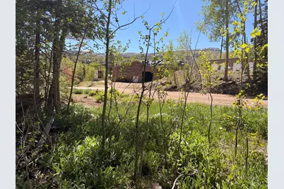 308 W Spruce St, Brian Head, UT 84719 - Photo 11