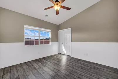 845 N Valley View Dr #911, Saint George, UT 84770 - Photo 11