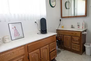 316 S Center St, Enterprise, UT 84725 - Photo 7