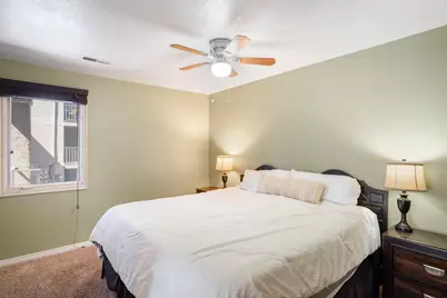 860 S Village Rd #O8, Saint George, UT 84770 - Photo 9
