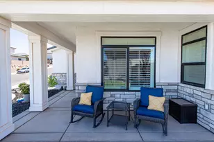 1504 E Black Brush Dr, Washington, UT 84780 - Photo 9