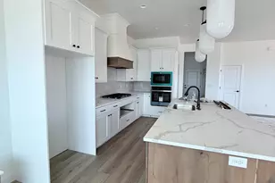 2562 E Suniva Way, Saint George, UT 84790 - Photo 7